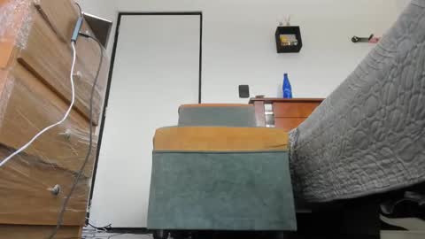 Snapshot of foot_master777 chatting on October 21, 5:38 pm foot_master777 online show from October 21, 5:38 pm