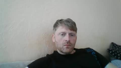 forgotten_lover online show from May 18, 8:53 am