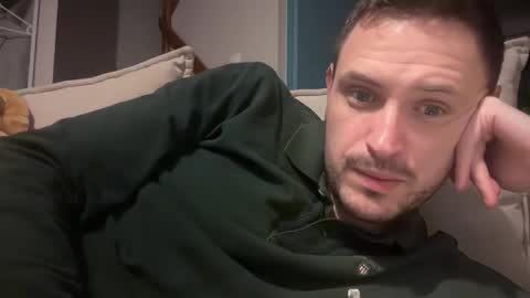 fraisetagada359 online show from December 16, 8:38 pm