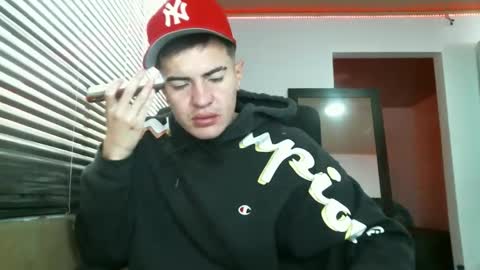 Snapshot of franccesco_699 chatting on January 20, 4:45 pm franccesco_699 online show from January 20, 4:45 pm