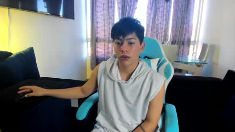 Snapshot of franco_rizzo01 chatting on January 22, 6:20 pm frank online show from January 22, 6:20 pm