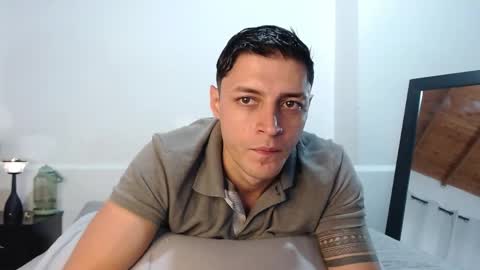 Frank online show from April 16, 9:04 pm