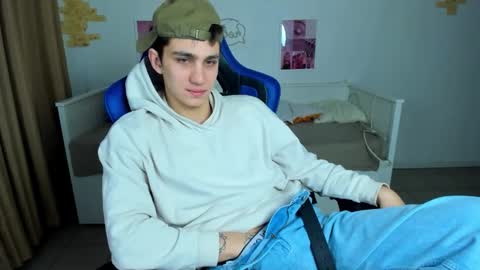 Frank online show from February 18, 6:22 am