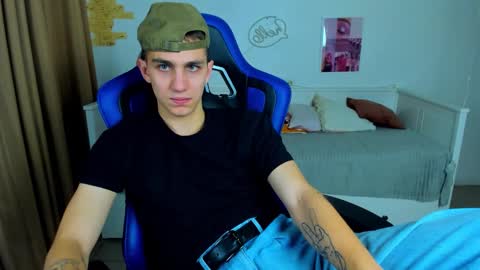 Frank online show from October 25, 5:09 am