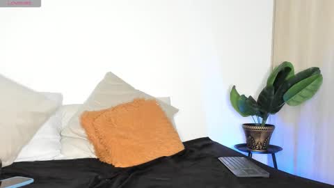 frank online show from February 8, 11:20 pm