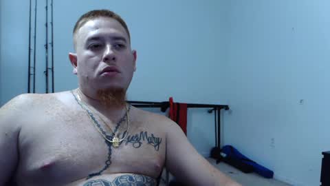 Snapshot of freakyfreddie305 chatting on October 10, 2:27 am freakyfreddie305 online show from October 10, 2:27 am