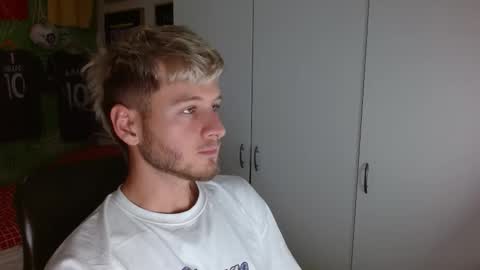 Snapshot of freddy_star chatting on September 16, 12:50 pm Frederick Perin online show from September 16, 12:50 pm