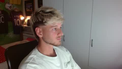 Frederick Perin online show from November 21, 10:42 pm