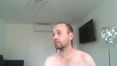 fredodu41 online show from November 11, 10:53 am