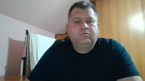 Snapshot of freeboy80180 chatting on December 25, 6:09 pm freeboy80180 online show from December 25, 6:09 pm