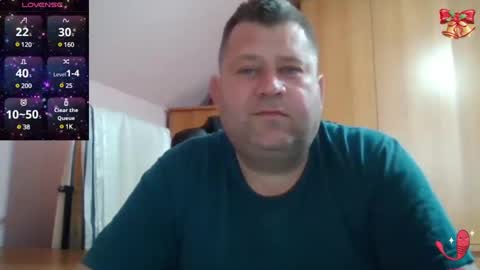 Snapshot of freeboy80180 chatting on March 2, 7:32 am freeboy80180 online show from March 2, 7:32 am