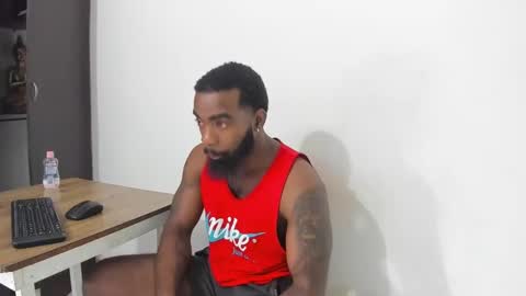 Snapshot of freedom_24 chatting on February 18, 4:48 am shakur online show from February 18, 4:48 am