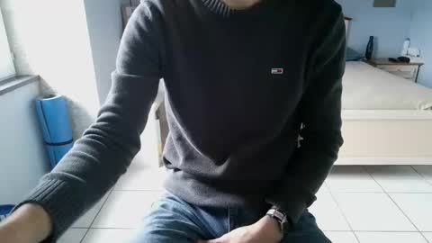 French 666999 online show from January 28, 9:08 am