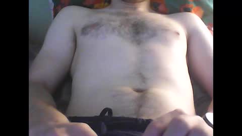 Snapshot of frencheeboy chatting on February 14, 8:21 am frencheeboy online show from February 14, 8:21 am