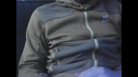 Snapshot of frencheeboy chatting on January 4, 4:43 pm frencheeboy online show from January 4, 4:43 pm