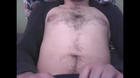 Snapshot of frencheeboy chatting on January 24, 11:26 am frencheeboy online show from January 24, 11:26 am