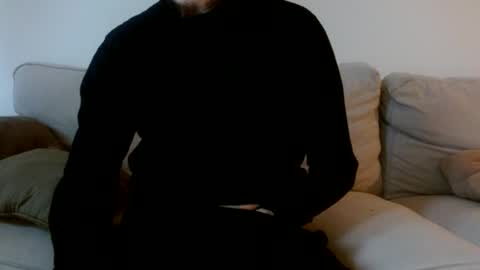 Snapshot of frenchms chatting on January 5, 4:06 pm frenchms online show from January 5, 4:06 pm