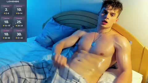 Alex or Andrzej online show from October 5, 8:35 pm