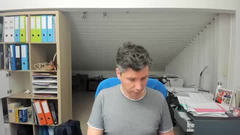 Francois online show from March 3, 5:42 pm