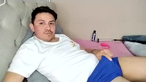 Frizzy girl online show from November 10, 4:12 pm