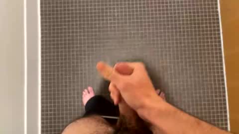 frostedtip06 online show from February 3, 7:35 am