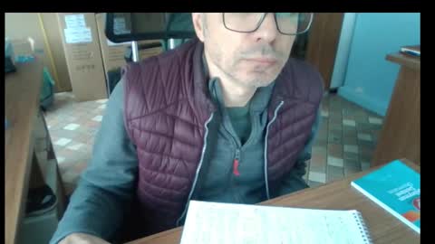 Bruchus online show from February 9, 6:51 am