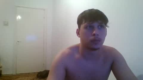 fuckmales21 online show from November 17, 12:13 am