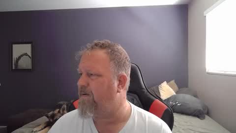 Fuego online show from March 1, 6:11 pm