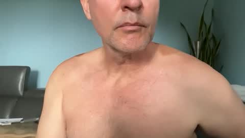 Gregorio online show from April 12, 11:38 pm