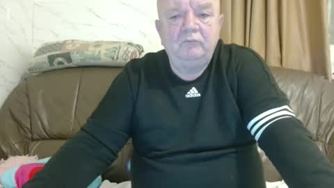 fullballs6 online show from January 19, 3:20 am