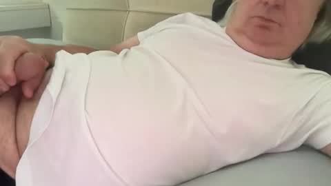 funnyhans online show from June 1, 5:51 am