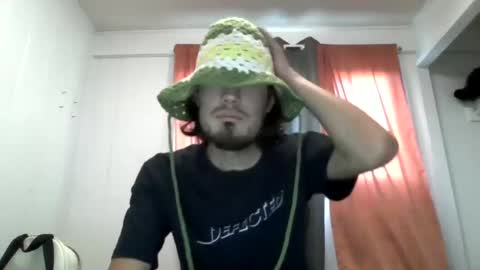 Snapshot of fushi91 chatting on October 17, 3:32 am fushi91 online show from October 17, 3:32 am