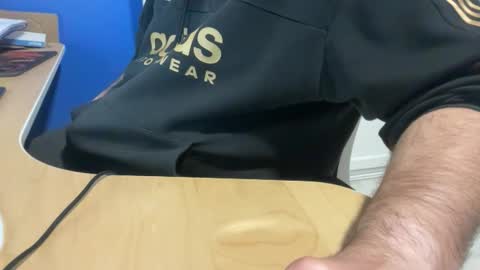 fuzitzu2 online show from April 16, 7:08 am