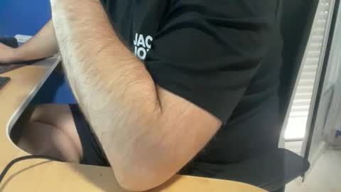 fuzitzu2 online show from May 25, 7:03 am