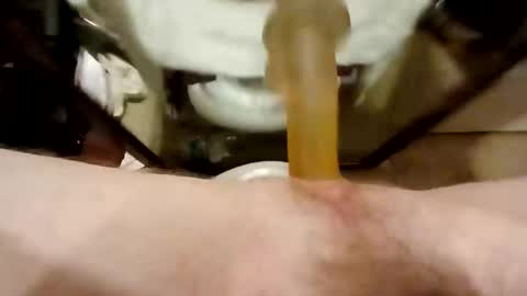 fuzzy2nugget online show from February 15, 5:02 am