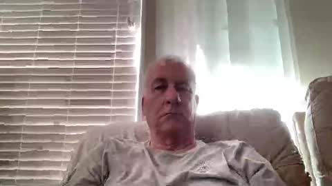 fyrguy101 online show from December 18, 10:50 pm