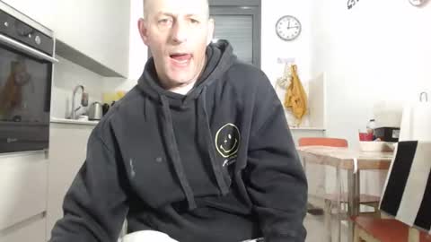 g103031910303 online show from March 6, 10:18 pm