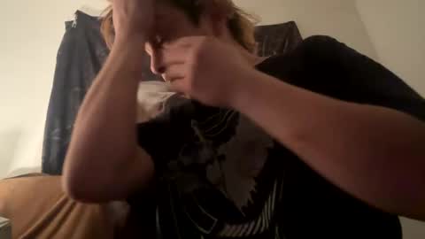 yeeah online show from December 30, 9:59 am