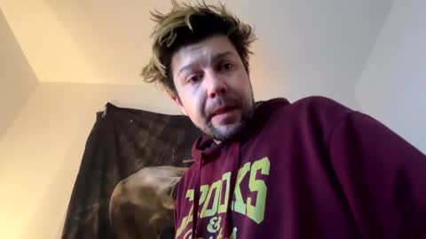 yeeah online show from December 26, 6:19 am