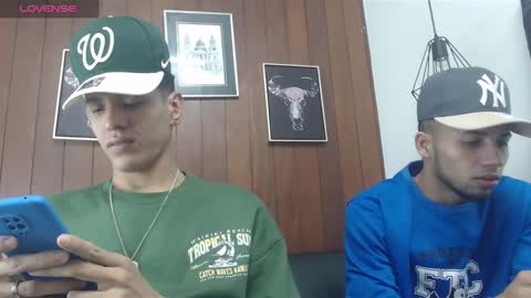 Snapshot of gaboreyes1 chatting on March 4, 4:06 am Gabo online show from March 4, 4:06 am