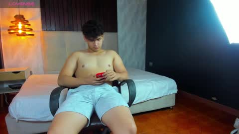 gabriel_beckett online show from December 31, 11:42 am