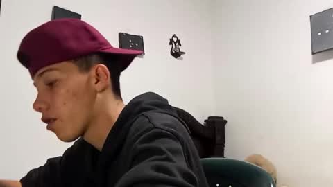 gadiel_sex online show from December 4, 11:12 pm