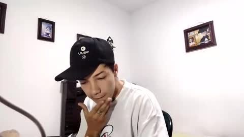 gadiel_sex online show from October 24, 11:23 am