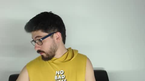 Gari online show from November 5, 10:01 pm