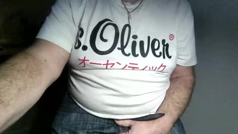 Stutzen online show from February 12, 4:24 pm