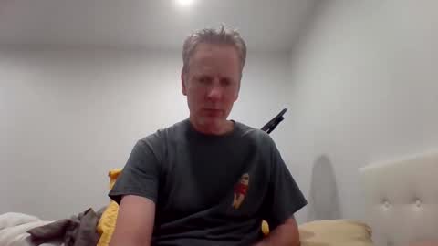 gamerboy200 online show from April 1, 2:24 am