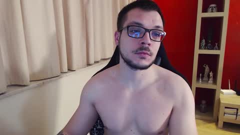 GangstaLover online show from January 4, 5:16 am