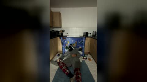 gapelover56 online show from December 14, 2:51 am