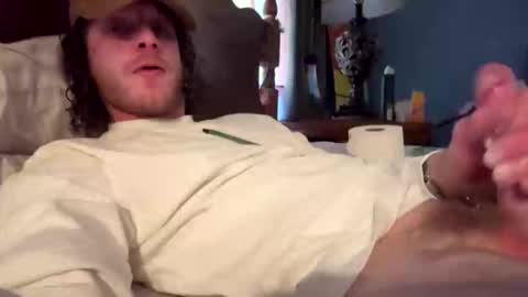 garetmc online show from December 5, 3:52 pm