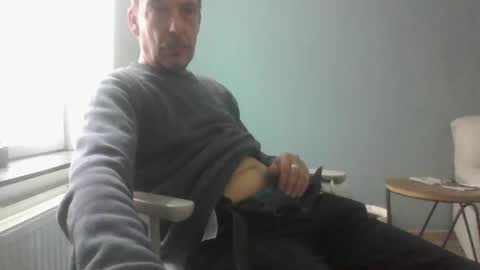 garou75 online show from January 6, 11:47 am